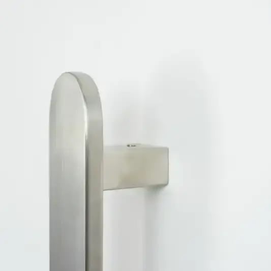 Vertical Towel Bar Installation_Pill_28