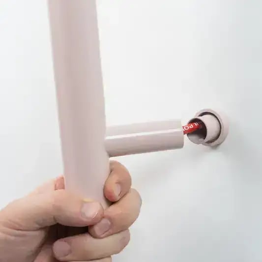 Vertical Towel Bar Installation_Round_27-1